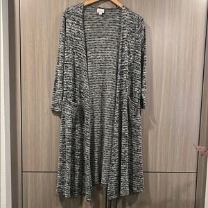 LuLaRoe Women's Black and Gray Striped Cardigan